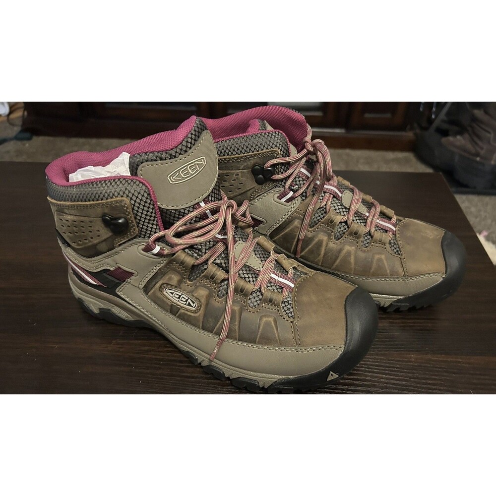 KEEN Targhee III Mid WP Womens 10 Waterproof Hiking Boots Weiss Boysenberry